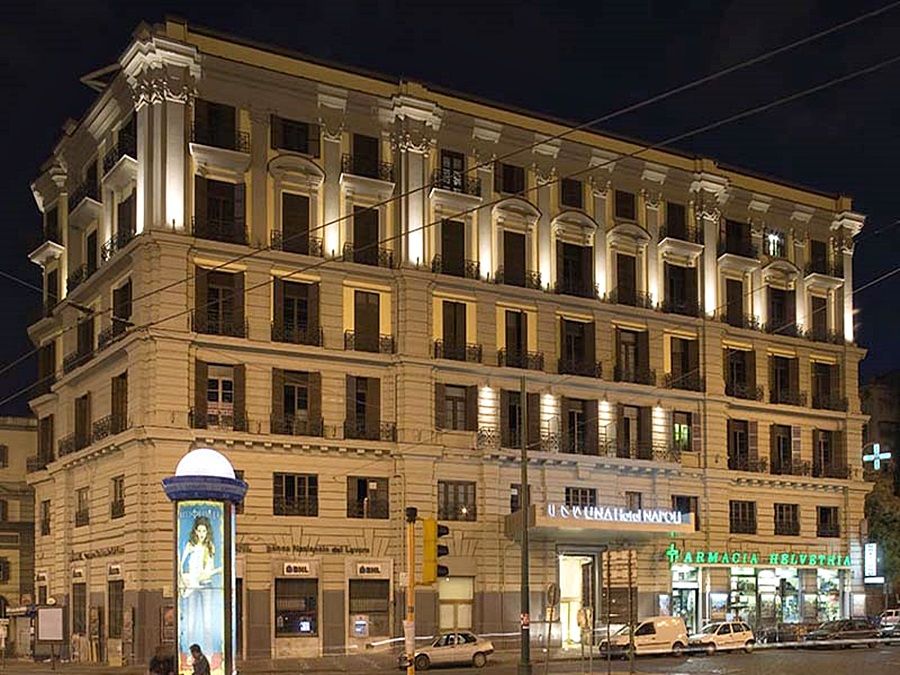 Unahotels Napoli Екстериор снимка